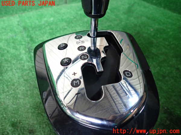 1UPJ-41227555]プジョー・RCZ(T7R5F02)ATシフトレバー 中古_m0003.jpg