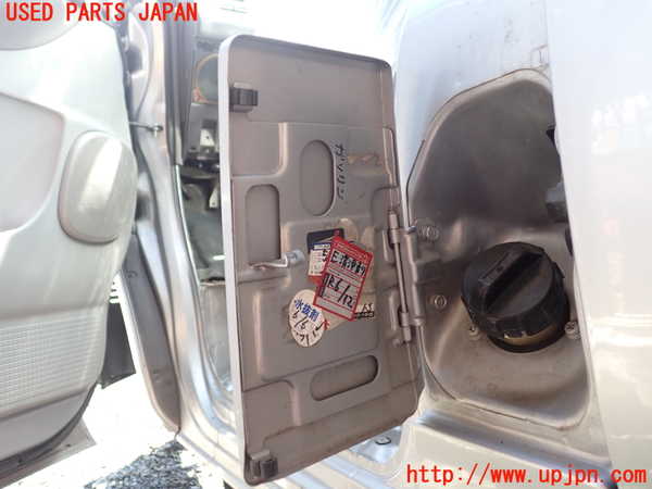 1UPJ-41231690]デリカ スペースギア(PD6W)フューエルリッド 中古_m0002.jpg