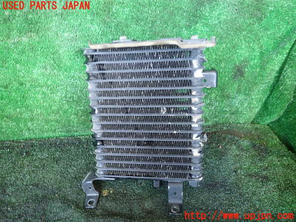 1UPJ-41232481]デリカ スペースギア(PD6W)オイルクーラー1 中古_m0002.jpg