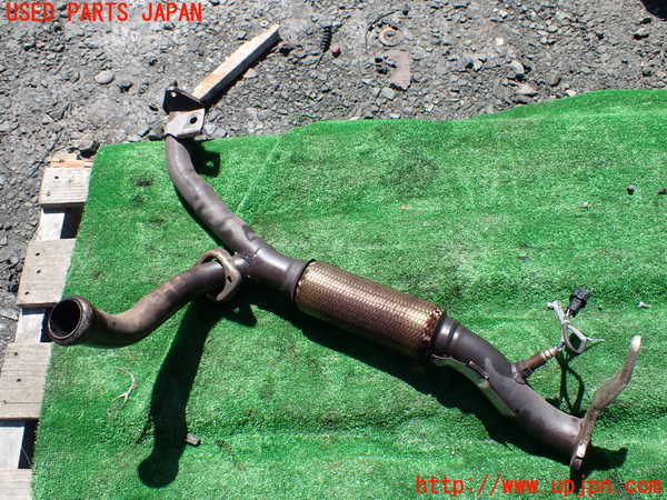 1UPJ-41232632]デリカ スペースギア(PD6W)フロントパイプ2 (右側) 中古_m0002.jpg