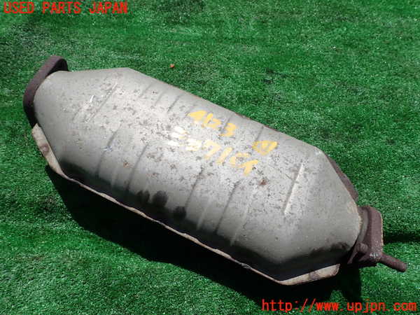 1UPJ-41232661]デリカ スペースギア(PD6W)触媒1 中古_m0001.jpg