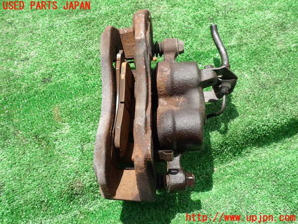 1UPJ-41234080]デリカ スペースギア(PD6W)右フロントキャリパー 中古_m0002.jpg