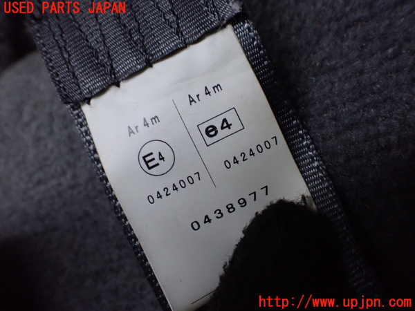 1UPJ-41237155]デリカ スペースギア(PD6W)右2列目シートベルト 中古_m0002.jpg