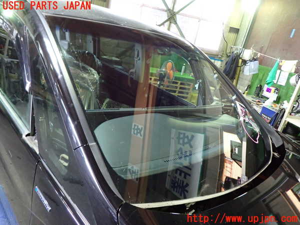 1UPJ-41251195]ステップワゴン スパーダ ハイブリッド(RP5)フロントガラス 中古(43R-000151 M814I)_m0002.jpg