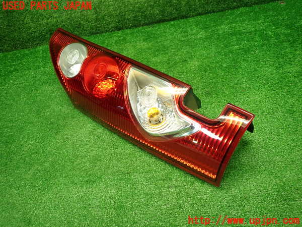 1UPJ-41271530]ルノー・カングー(KWK4M)右テールランプ 中古_m0002.jpg