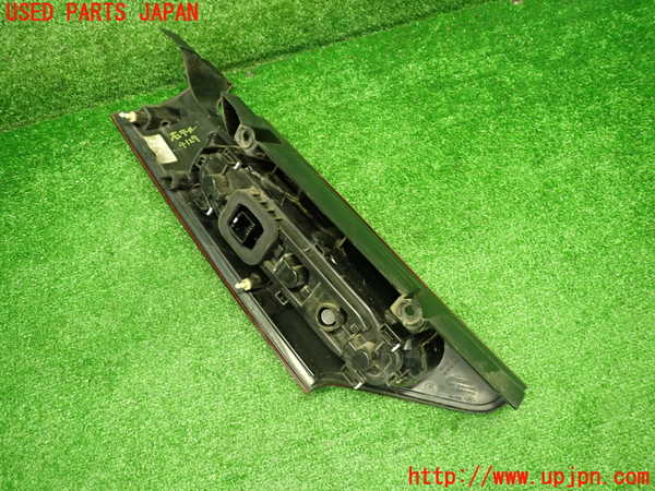 1UPJ-41271530]ルノー・カングー(KWK4M)右テールランプ 中古_m0003.jpg