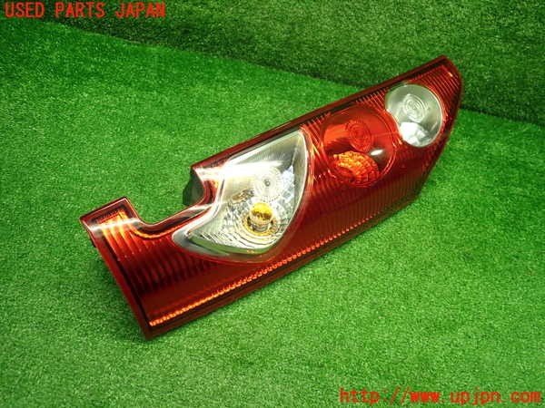 1UPJ-41271536]ルノー・カングー(KWK4M)左テールランプ 中古_m0002.jpg