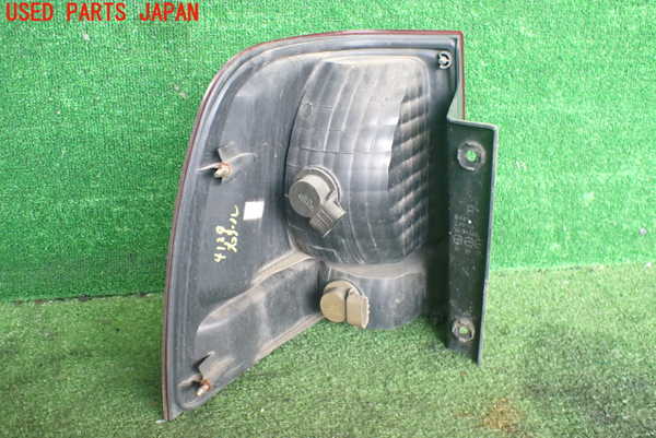 2UPJ-41291530]リンカーン・ナビゲーター(型式不明)右テールランプ 中古_m0002.jpg