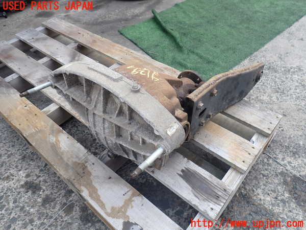 2UPJ-41294355]リンカーン・ナビゲーター(型式不明)リアデフ 中古_m0002.jpg