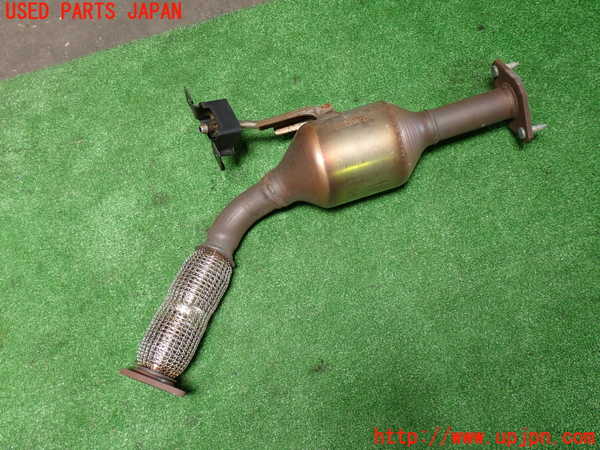 1UPJ-41332661]セレナ e-POWER(GFC28)触媒1 中古_m0002.jpg