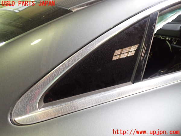 1UPJ-41341380]ベンツ E200 クーペ(238342C)(C238)右クォーターガラス 中古_m0001.jpg