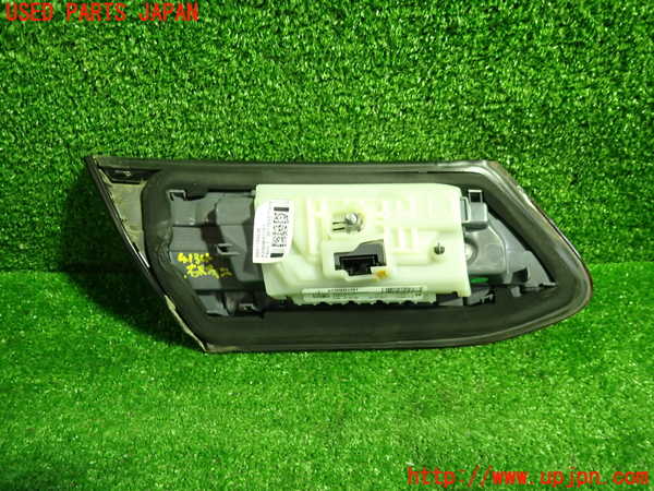 1UPJ-41341550]ベンツ E200 クーペ(238342C)(C238)右リアフィニッシャー 中古_m0003.jpg