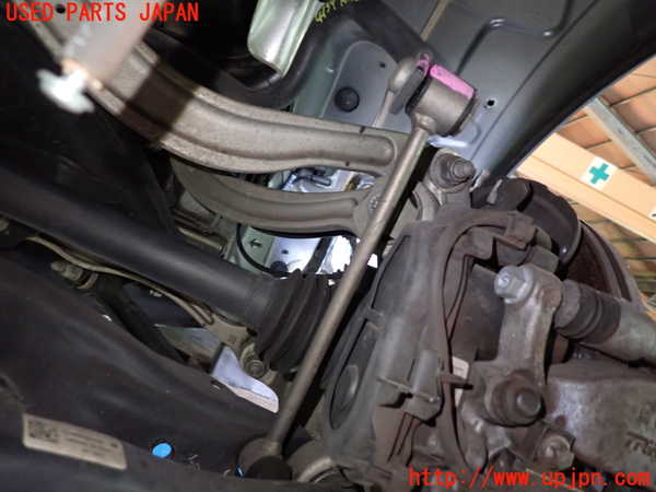 1UPJ-41345445]ベンツ E200 クーペ(238342C)(C238)リアスタビライザー 中古_m0004.jpg