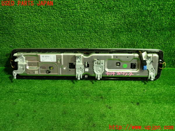 1UPJ-41346170]ベンツ E200 クーペ(238342C)(C238)スピードメーター 中古_m0003.jpg