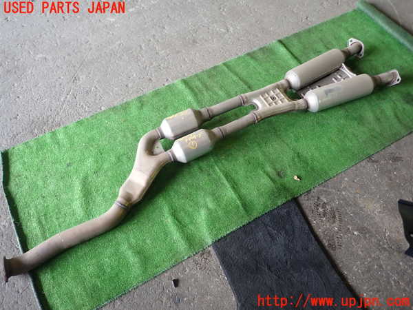 1UPJ-41352651]レクサス・IS200t(ASE30)センターパイプ1 中古_m0001.jpg