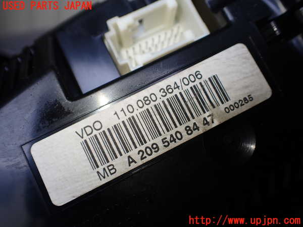 1UPJ-41366170]ベンツ CLK350 カブリオレ(209456)(A209系)スピードメーター 中古_m0004.jpg