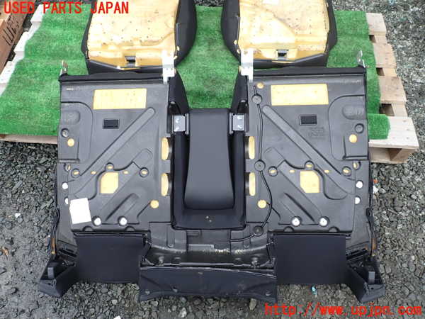 1UPJ-41367385]ベンツ CLK350 カブリオレ(209456)(A209系)リアシート 中古_m0003.jpg