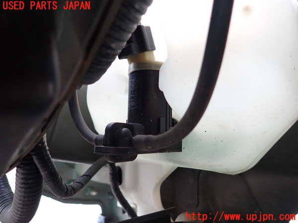1UPJ-41376791]ステップワゴン スパーダ ハイブリッド(RP5)ウォッシャータンク1 中古_m0002.jpg