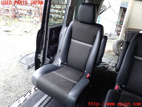 1UPJ-41377145]ステップワゴン スパーダ ハイブリッド(RP5)右2列目シート 中古_m0001.jpg