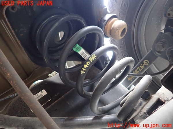 1UPJ-41405100]ジープ・ラングラー アンリミテッド(JK36LR)右リアスプリング 中古_m0001.jpg