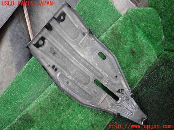 1UPJ-41411721]アルファードハイブリッド(AAHH45W)アンダーカバー1 中古_m0002.jpg