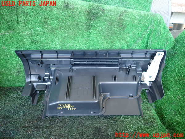 1UPJ-41417842]アルファードハイブリッド(AAHH45W)小物入れ2 中古_m0003.jpg