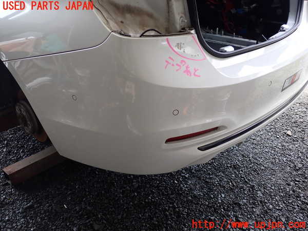 1UPJ-41431610]BMW 330e(8E20 F30)リアバンパー 中古_m0002.jpg