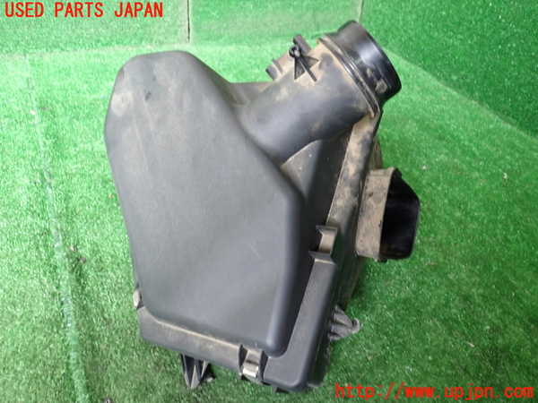 1UPJ-41432560]BMW 330e(8E20 F30)エアクリーナーボックス 中古_m0001.jpg