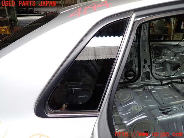 2UPJ-41441380]インプレッサ WRX-STi C型(GVF)右クォーターガラス 中古 M262 43R-006714_m0001.jpg