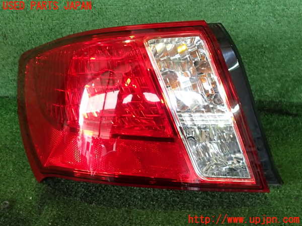 2UPJ-41441536]インプレッサ WRX-STi C型(GVF)左テールランプ 中古_m0001.jpg