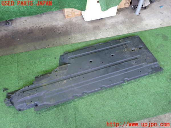 2UPJ-41441721]インプレッサ WRX-STi C型(GVF)アンダーカバー1 中古_m0002.jpg
