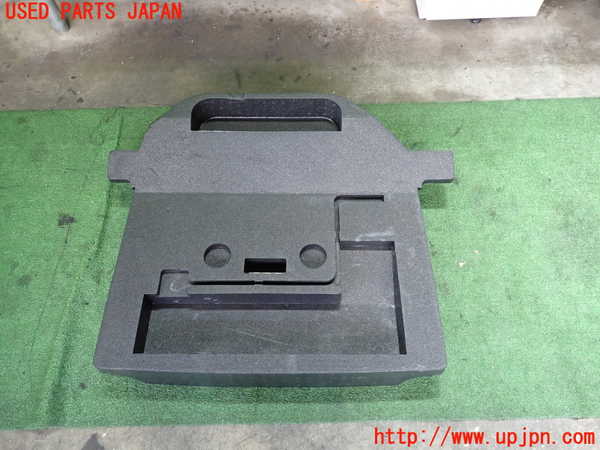 2UPJ-41447772]インプレッサ WRX-STi C型(GVF)ラゲッジトレイ2 中古_m0001.jpg