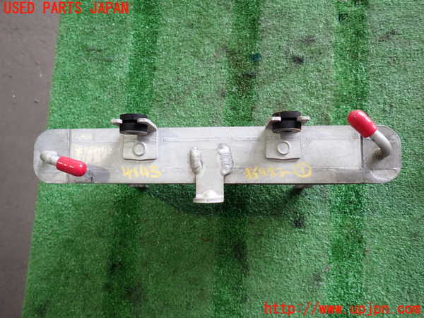 2UPJ-41452481]NV350 キャラバン バン(VW2E26)オイルクーラー1 中古 (左側)_m0002.jpg