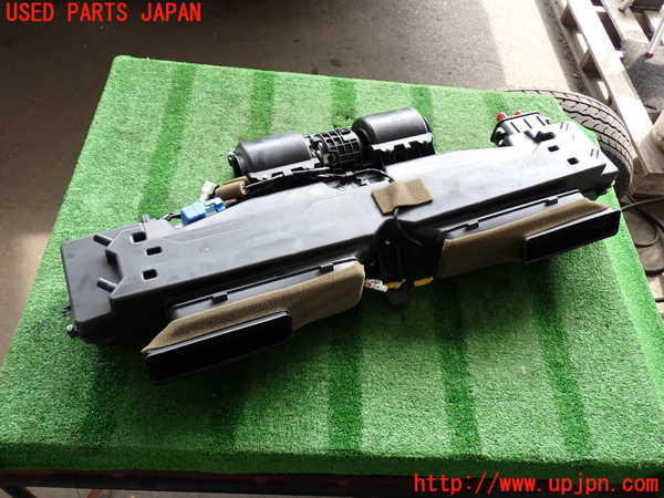 2UPJ-41456082]NV350 キャラバン バン(VW2E26)エバポレーター2 中古　（リア）_m0002.jpg