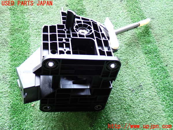 2UPJ-41457555]NV350 キャラバン バン(VW2E26)ATシフトレバー 中古_m0004.jpg