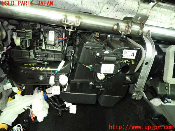 1UPJ-41476081]ロードスター(ND5RE)エバポレーター1 中古_m0003.jpg