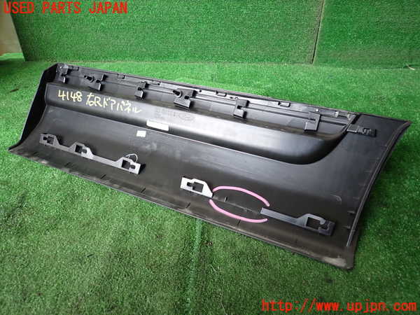 1UPJ-41481292]エクスプローラー(1FMHK9)右後ドアパネル 中古_m0002.jpg