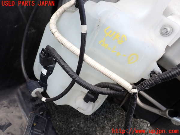 1UPJ-41486791]エクスプローラー(1FMHK9)ウォッシャータンク1 中古_m0002.jpg