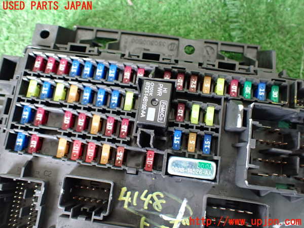 1UPJ-41486742]エクスプローラー(1FMHK9)ヒューズボックス2 中古_m0002.jpg