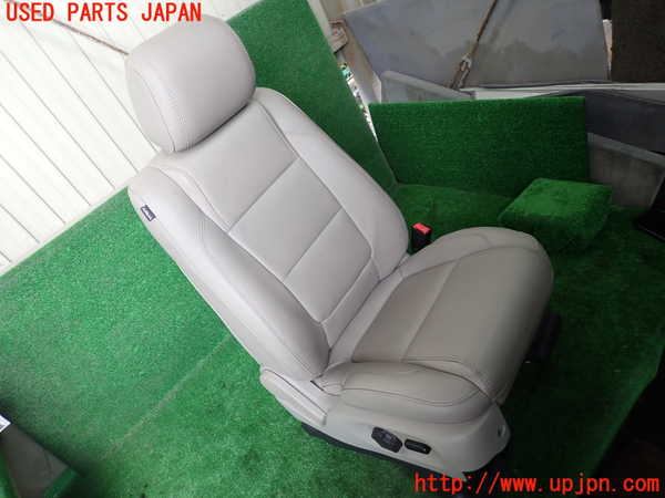 1UPJ-41487065]エクスプローラー(1FMHK9)助手席シート 中古_m0001.jpg