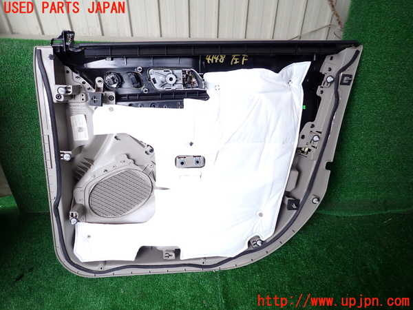 1UPJ-41481264]エクスプローラー(1FMHK9)左前ドア内張り 中古_m0003.jpg
