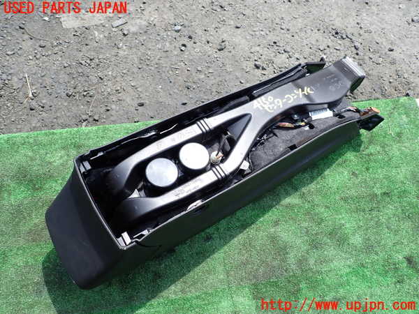 1UPJ-41507540]マセラティ・ギブリ(MG30B)センターコンソール 中古_m0005.jpg