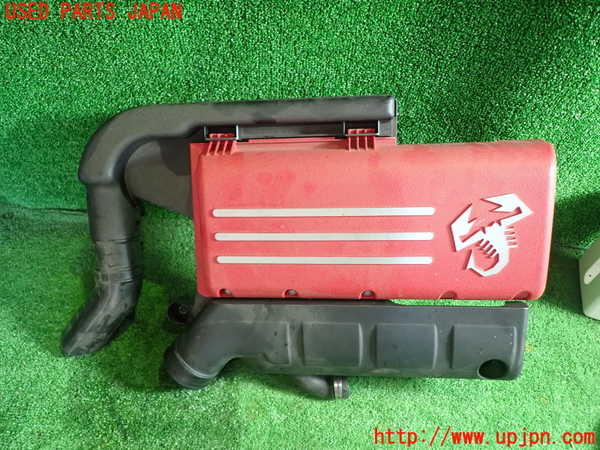 1UPJ-41512560]アバルト・595(31214T)エアクリーナーボックス 中古_m0001.jpg