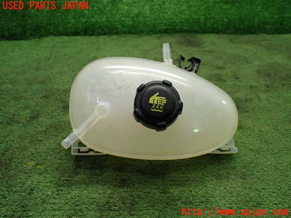 1UPJ-41522410]ルノー・トゥインゴ(AHH4B)ラジエータータンク 中古_m0001.jpg