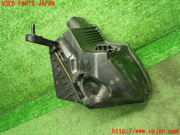 1UPJ-41522560]ルノー・トゥインゴ(AHH4B)エアクリーナーボックス 中古_m0002.jpg