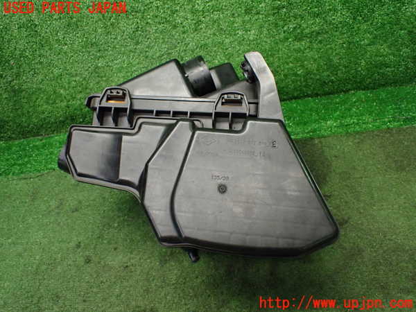 1UPJ-41522560]ルノー・トゥインゴ(AHH4B)エアクリーナーボックス 中古_m0003.jpg