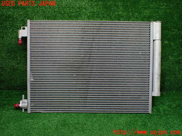 1UPJ-41526031]ルノー・トゥインゴ(AHH4B)エアコンコンデンサー1 中古_m0002.jpg