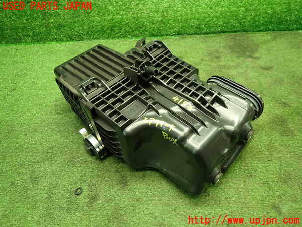 1UPJ-41532560]カローラ クロス ハイブリッド(ZVG13)エアクリーナーボックス 中古_m0002.jpg