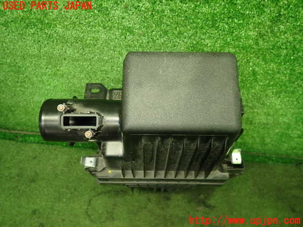 1UPJ-41532560]カローラ クロス ハイブリッド(ZVG13)エアクリーナーボックス 中古_m0004.jpg