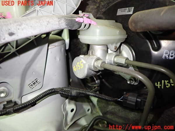1UPJ-41554050]ヴォクシー(ノア)(ZRR80W)ブレーキマスターシリンダー 中古_m0003.jpg